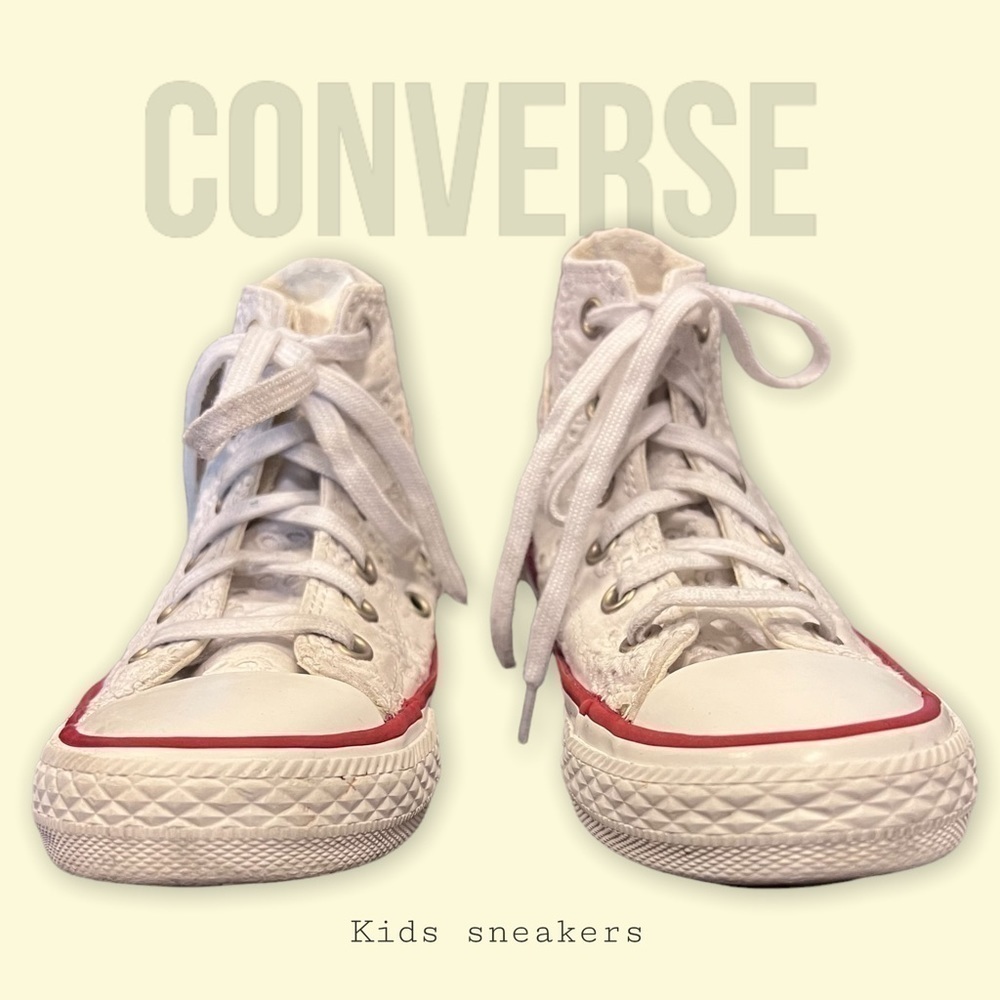 - Rare Kids Floral high top Chuck Taylor Converse in white​
